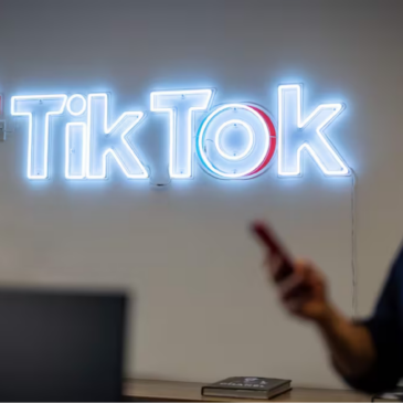 Laurence Grondin-Robillard commente le désistement de Tik Tok de la Commission sur les écrans